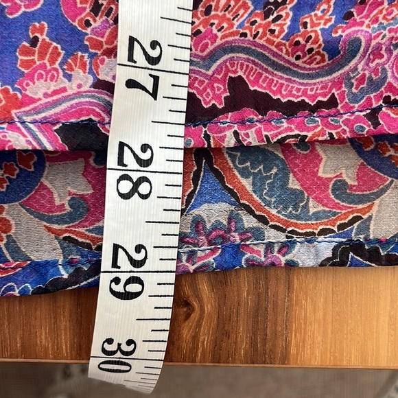 Meghan Fabulous Gently used Excellent Condition Size M
Bright Color’s 
27A - Picture 6 of 13